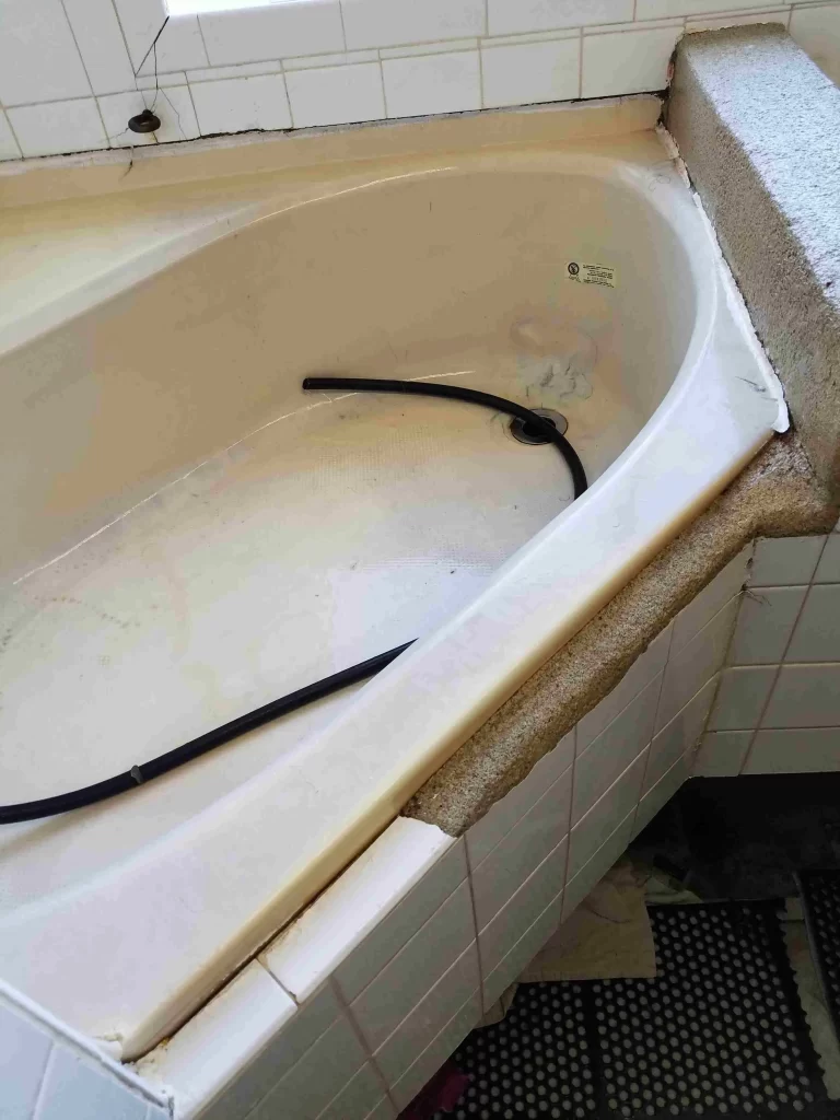 Bathtub repairs In San Marcos