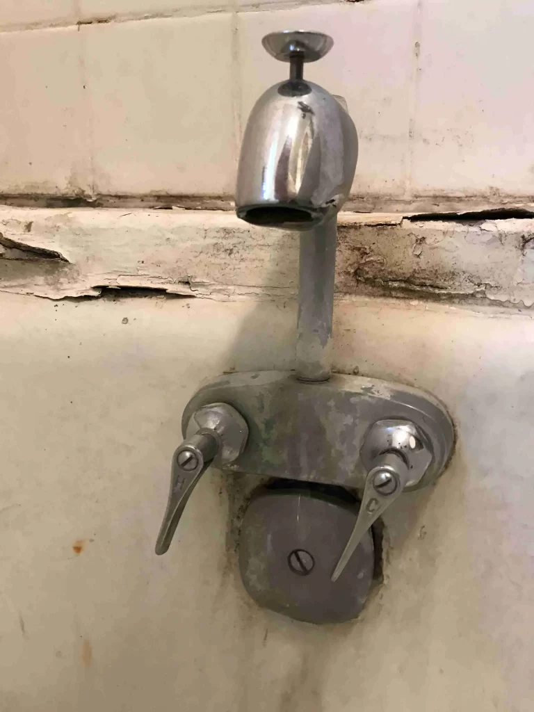 Shower repairs In Encinitas